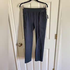 Incline women’s petite pants, new, size 2